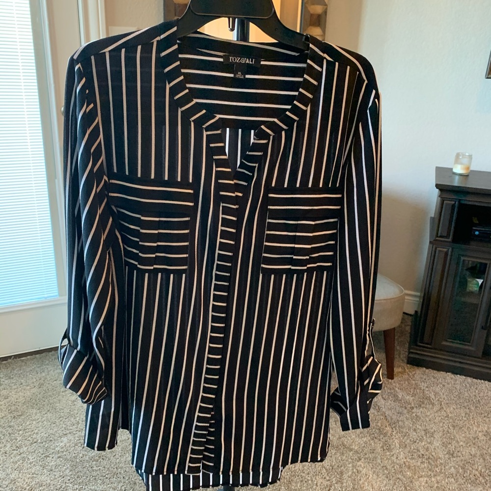 Cute blouse